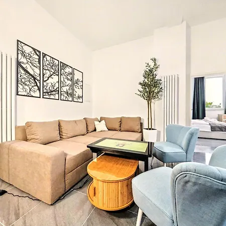 아파트 Scandi Loft Fuer Bis Zu 12, Whirlpool, Sauna, Gaming, Nordstadt *