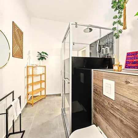 아파트 Scandi Loft Fuer Bis Zu 12, Whirlpool, Sauna, Gaming, Nordstadt *