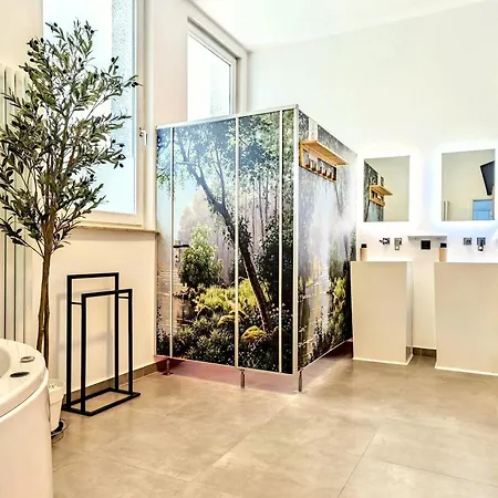 Scandi Loft Fuer Bis Zu 12, Whirlpool, Sauna, Gaming, Nordstadt 아파트 뉘른베르크