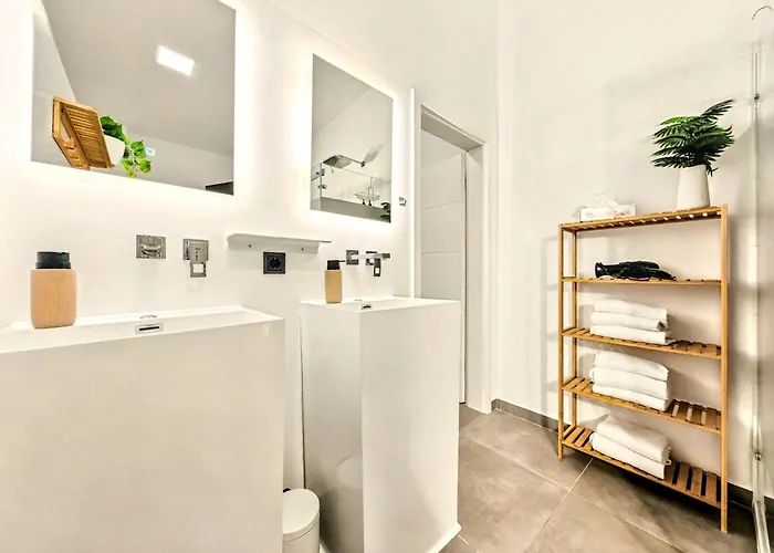 Apartamento Scandi Loft Fuer Bis Zu 12, Whirlpool, Sauna, Gaming, Nordstadt *