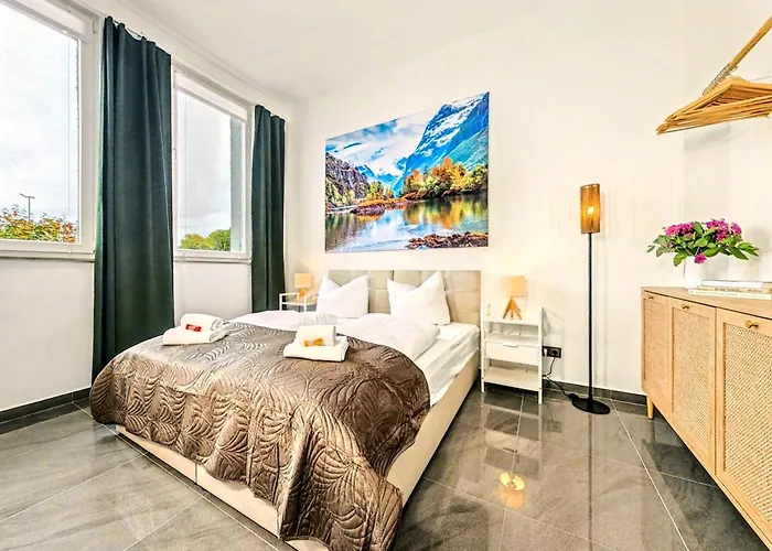 Apartamento Scandi Loft Fuer Bis Zu 12, Whirlpool, Sauna, Gaming, Nordstadt