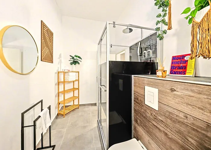 Apartamento Scandi Loft Fuer Bis Zu 12, Whirlpool, Sauna, Gaming, Nordstadt *