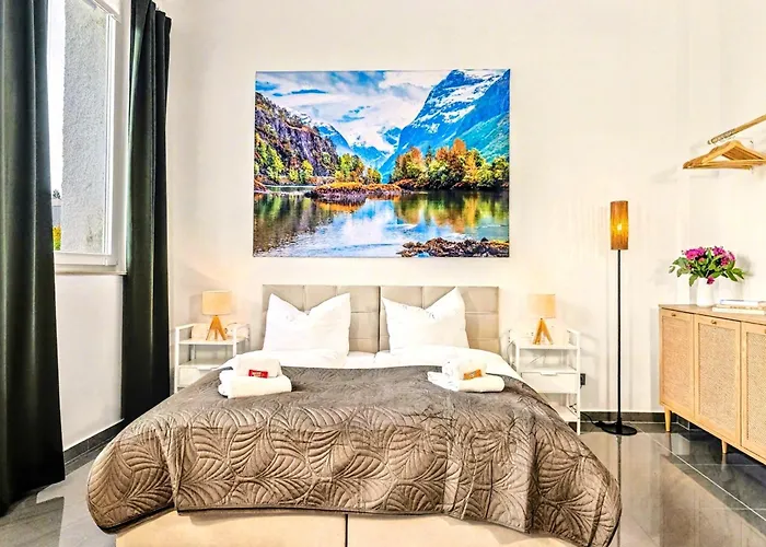 Scandi Loft Fuer Bis Zu 12, Whirlpool, Sauna, Gaming, Nordstadt *