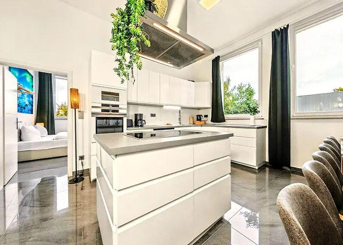Scandi Loft Fuer Bis Zu 12, Whirlpool, Sauna, Gaming, Nordstadt Apartamento *