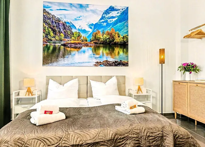 Scandi Loft Fuer Bis Zu 12, Whirlpool, Sauna, Gaming, Nordstadt