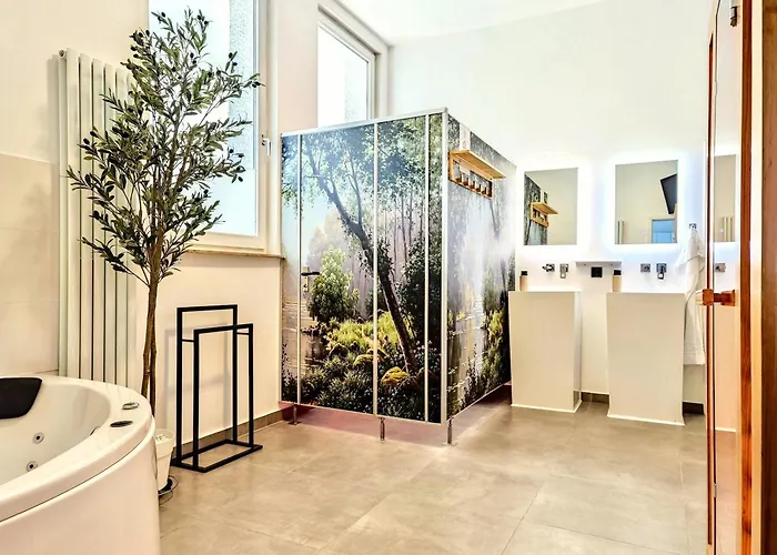 Scandi Loft Fuer Bis Zu 12, Whirlpool, Sauna, Gaming, Nordstadt Apartamento Nuremberga